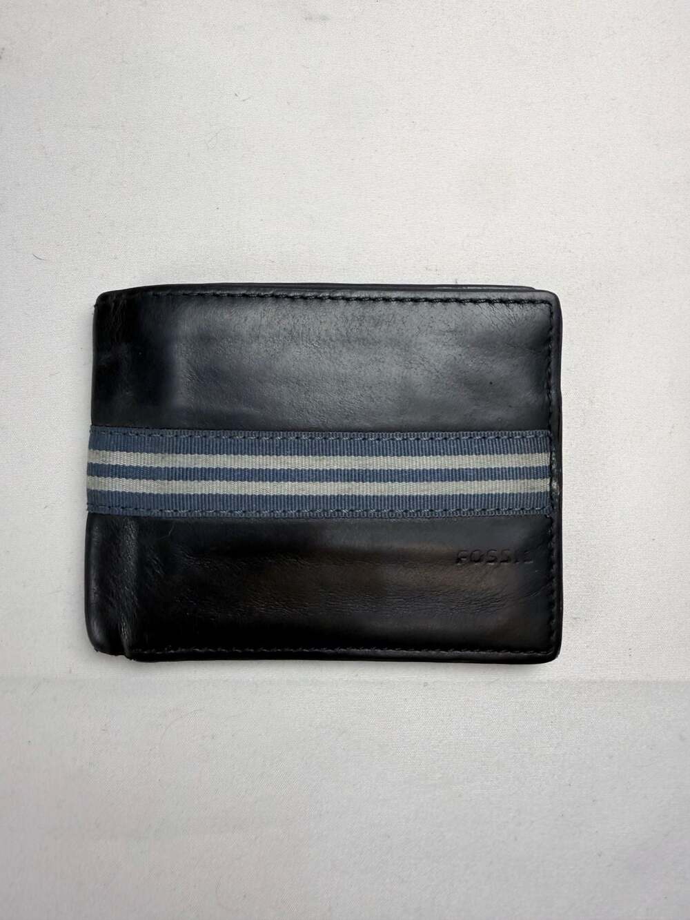 Fossil Jared Men's Black Leather Bifold Wallet with Striped Webbing Detail ML433